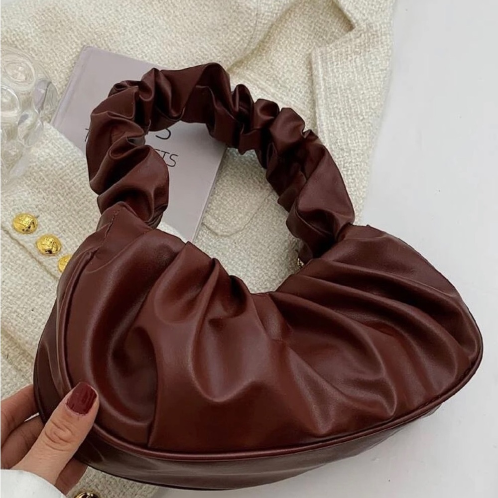 Ruched Shoulder bag